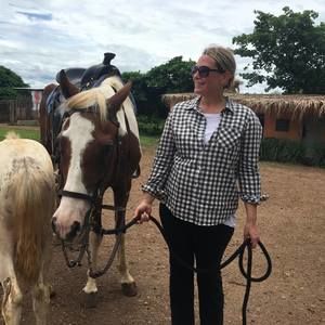 Meet your Posher, Joanna